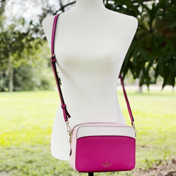 🎁SALE🎁 Cute Kate Spade Pink Crossbody🌸 - Picture 2 of 4